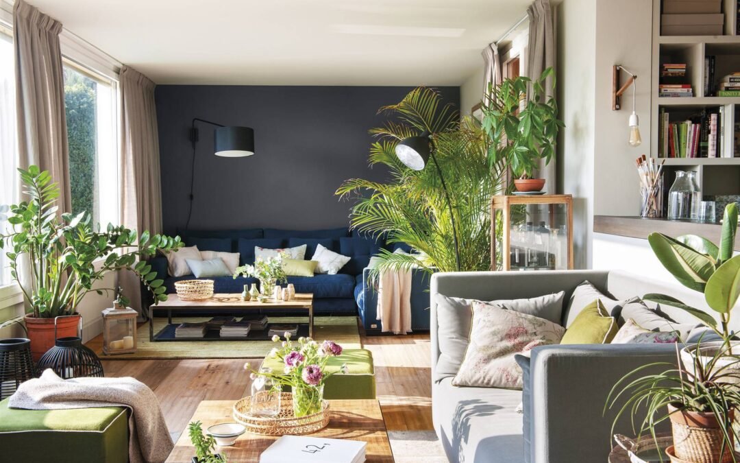 “3 ideas de decoración para tu jungla urbana: cómo amueblar tu sala con plantas”